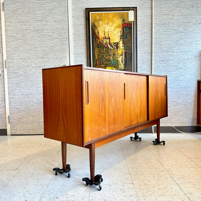 Compact Scandinavian Modern Teak 3 Door Sideboard