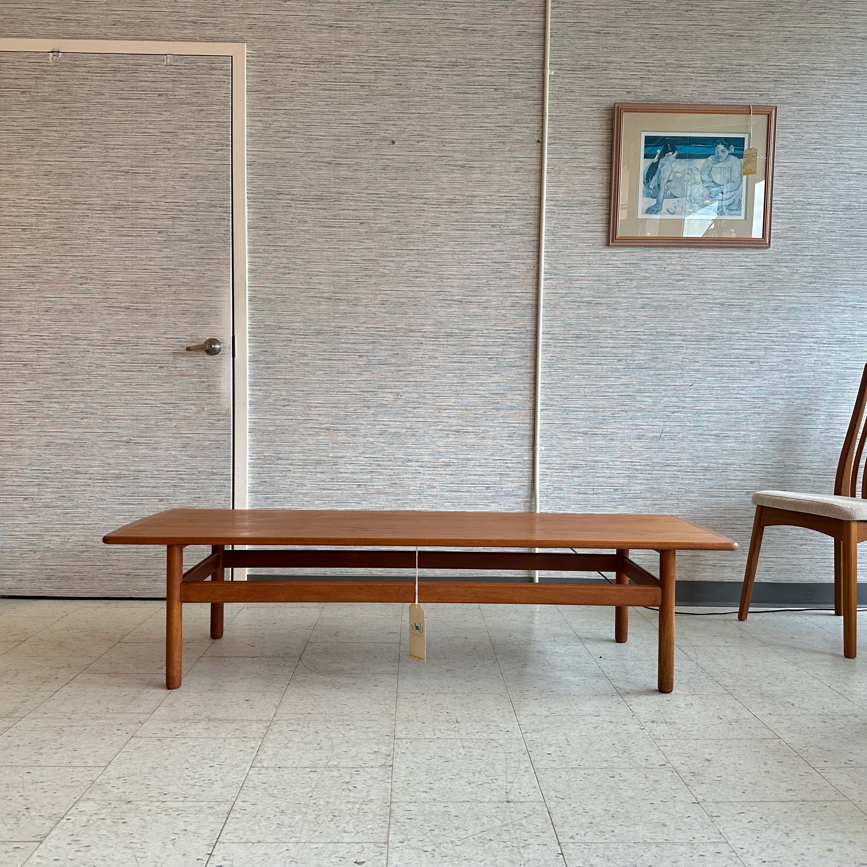✨お値下げ✨OLD KARIMOKU COFFEE TABLE VINTAGE Grand Mid-Century Teak Coffee Table By Trioh Denmark c1960's