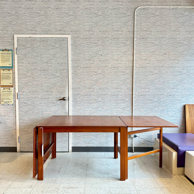 Mid-Century Teak Drop Leaf Gate Leg Dining Table By Borge Mogensen