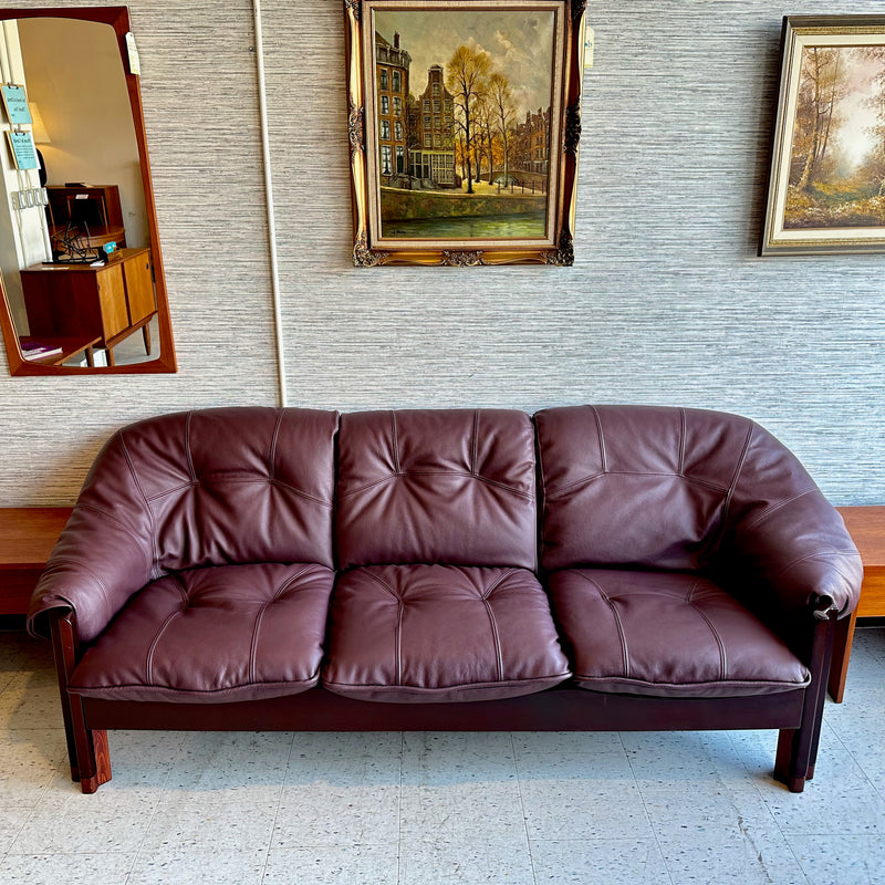 Brazilian Modern Rosewood And Leather Sofa By Jean Gillon For Probel