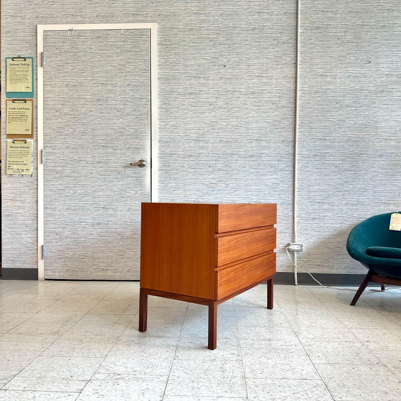 Compact Canadian Mid-Century Teak 3 Drawer Dresser By REFF