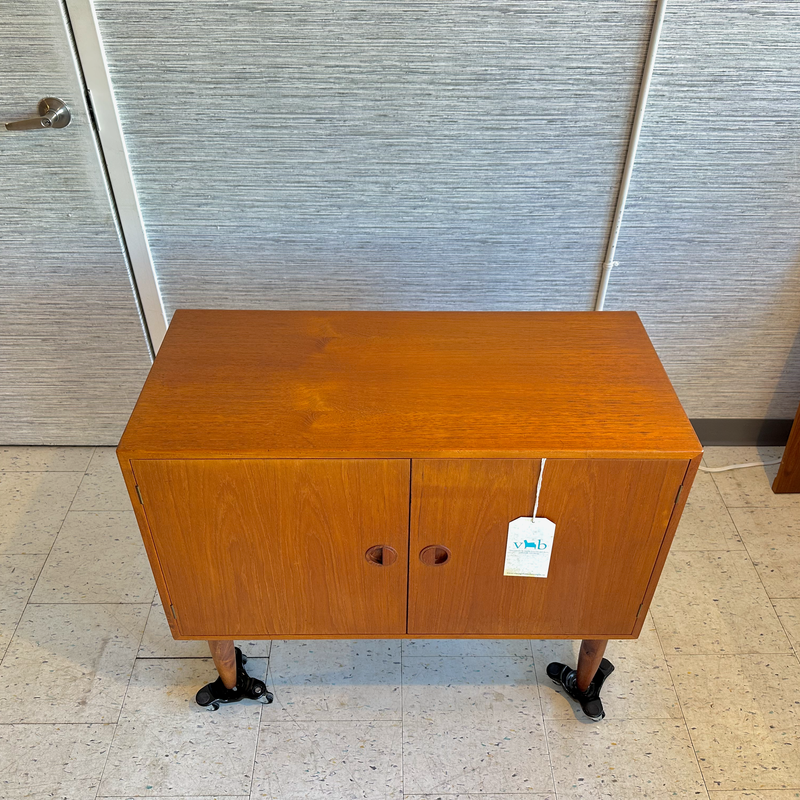 Compact Danish Mid-Century Teak 2 Door Cabinet