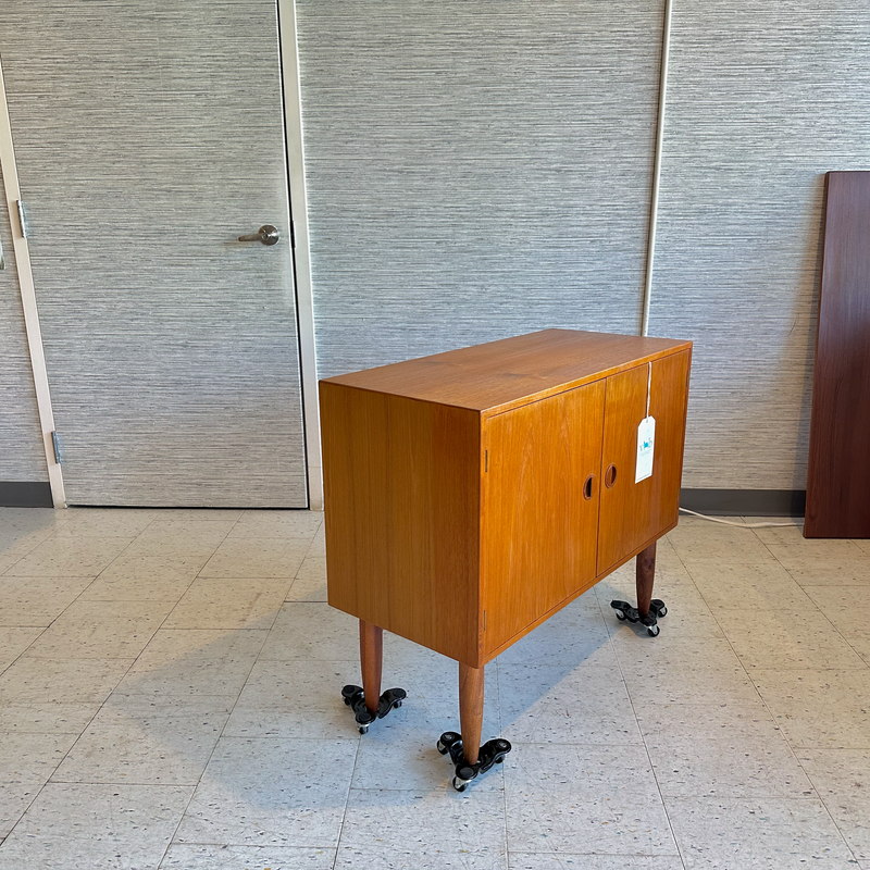 Compact Danish Mid-Century Teak 2 Door Cabinet