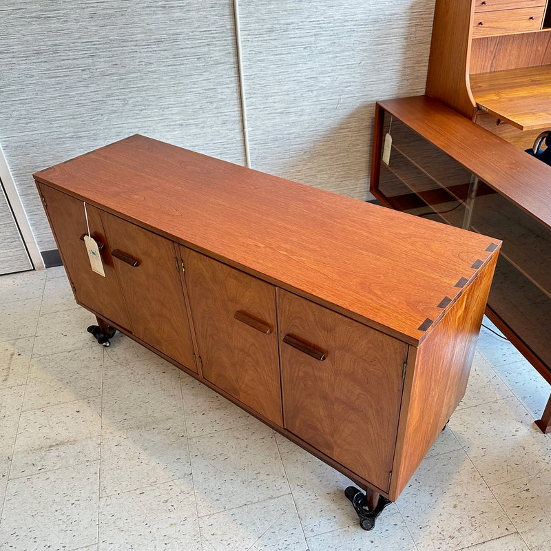 Compact Mid-Century Modern Sideboard By Lane Furniture