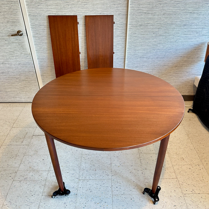 Danish Mid-Century Modern Round Teak Extending Dining Table