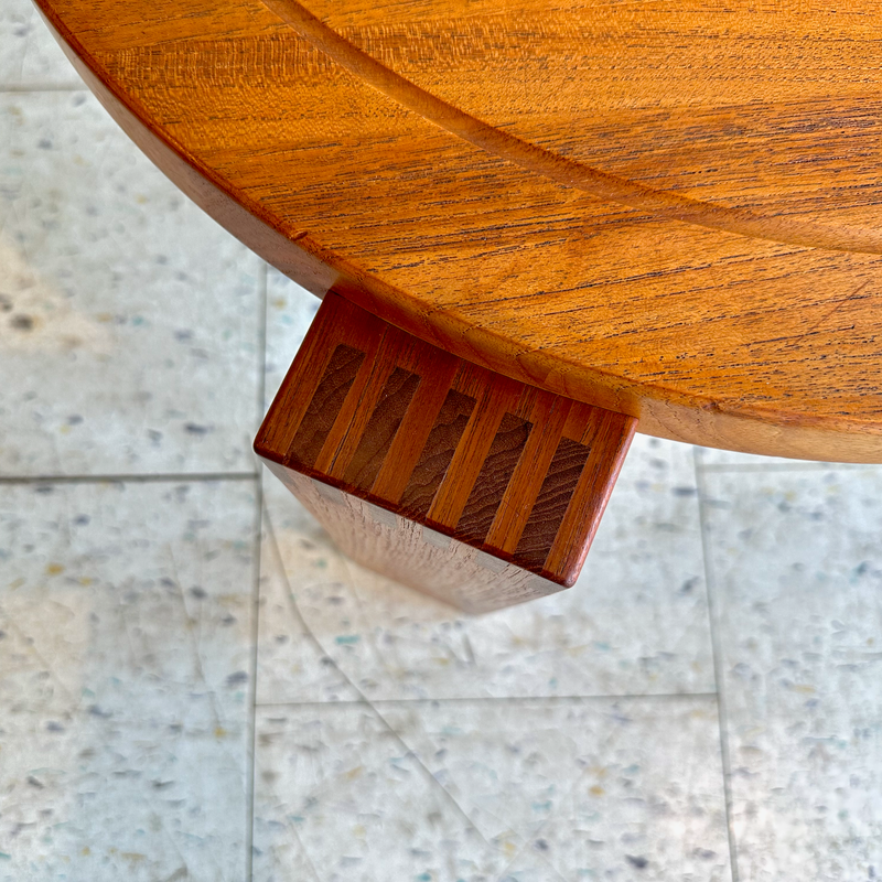 Danish Mid-Century Round Teak Coffee Table By Hans Andersen For Artex