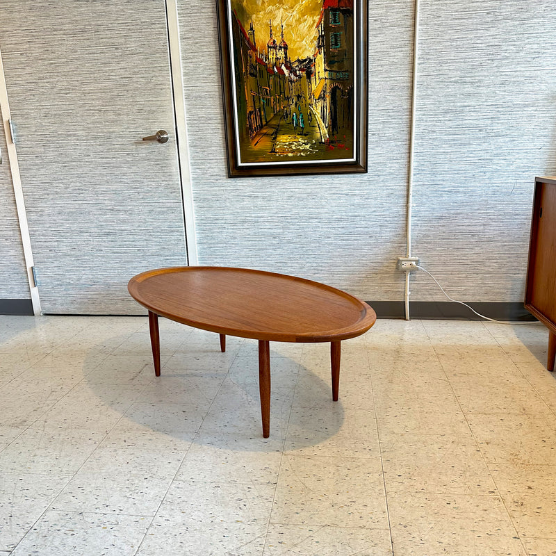 Danish Mid-Century Teak Oval Coffee Table With Edging