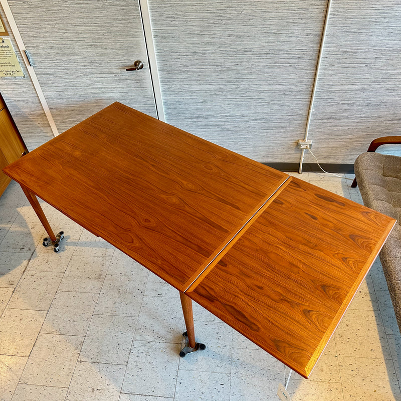 Danish Modern Extending Dining Table By Skovmand And Andersen In Teak