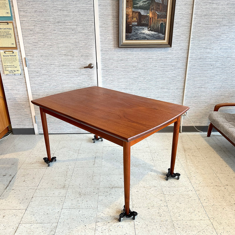 Danish Modern Extending Dining Table In Teak