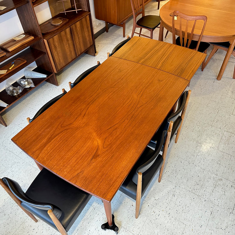 Danish Modern Extending Dining Table In Teak