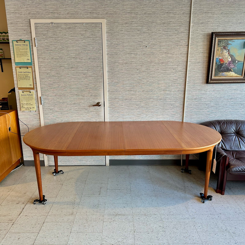 Danish Modern Round Extending Teak Dining Table By Henry Kjærnulf