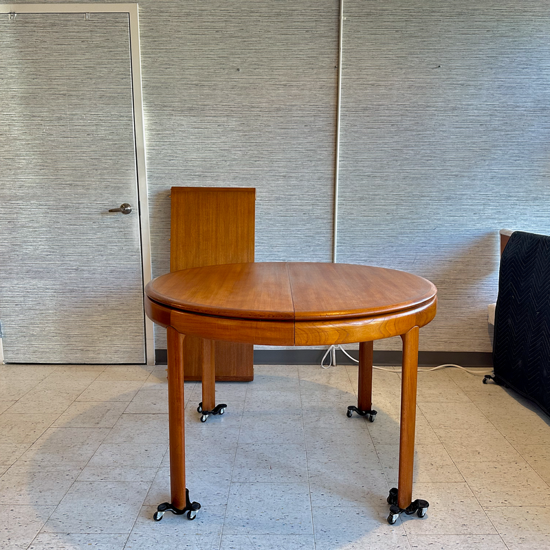 Danish Modern Round Extending Teak Dining Table by H W Klein for Bramin