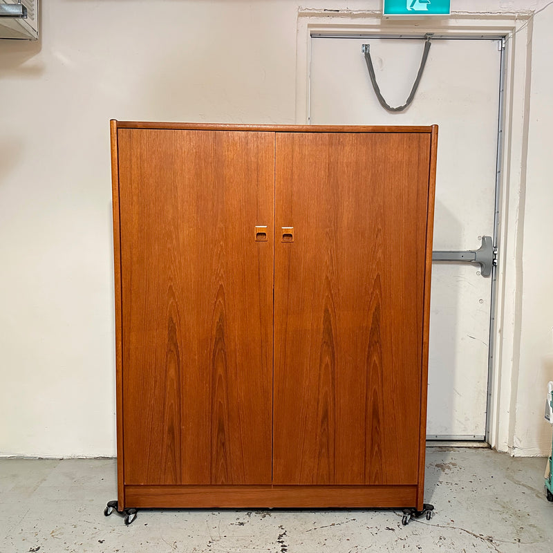 Elegant Mid-Century Modern Teak Wardrobe