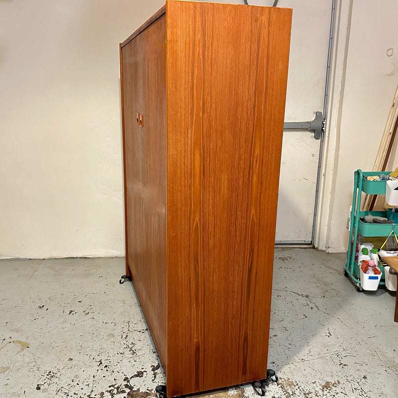 Elegant Mid-Century Modern Teak Wardrobe