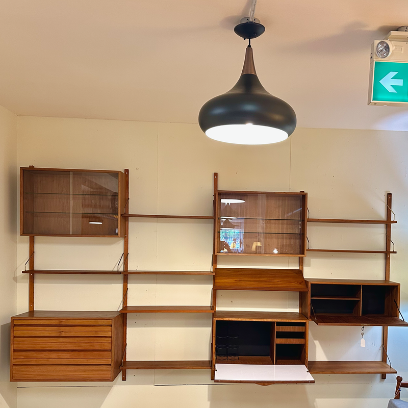 Exceptional Mid-Century Royal System Wall Unit By Poul Cadovius In Teak