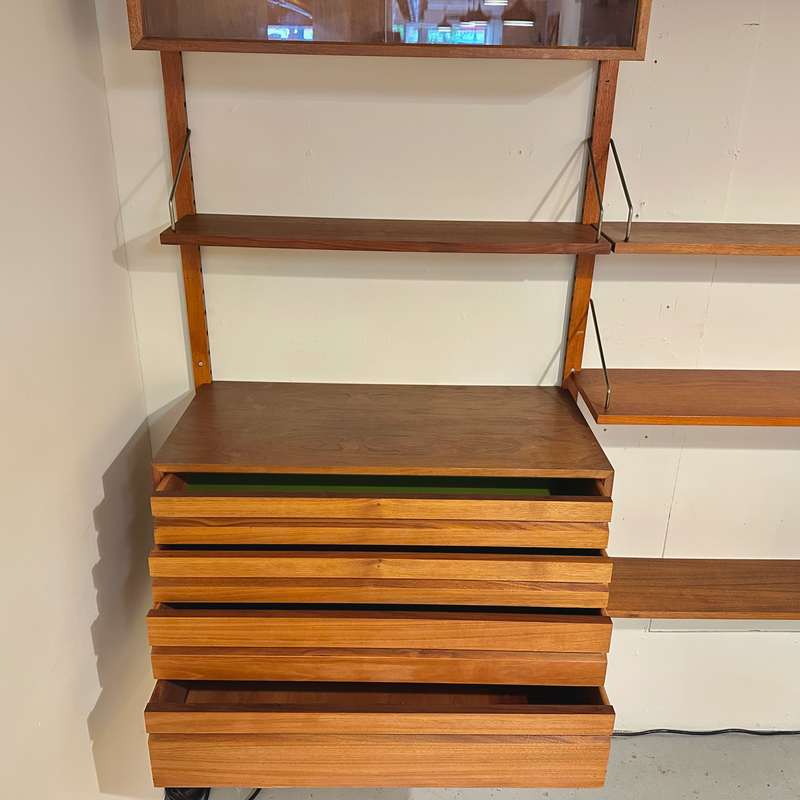 Exceptional Mid-Century Royal System Wall Unit By Poul Cadovius In Teak