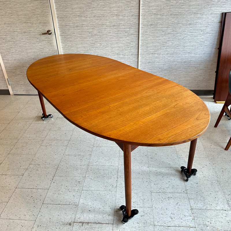 Generous Mid-Century Teak Extending Oval Dining Table By RS Associates