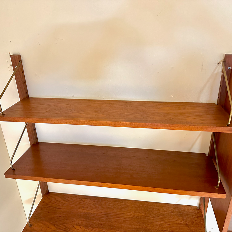 Generous Mid-Century Royal System Wall Unit By Poul Cadovius In Teak