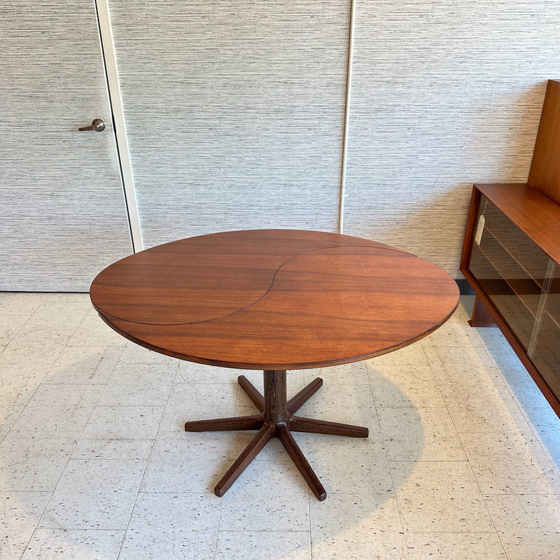 Mid-Century Expanding Rosewood Yin Yang Table By Ole Gjerlov Knudsen and Torben Lind