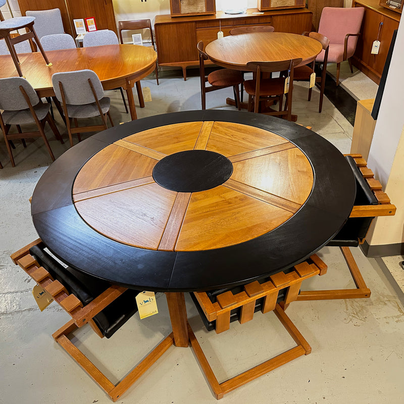 Mid-Century Expanding Round Dining Set By Richard Nissen