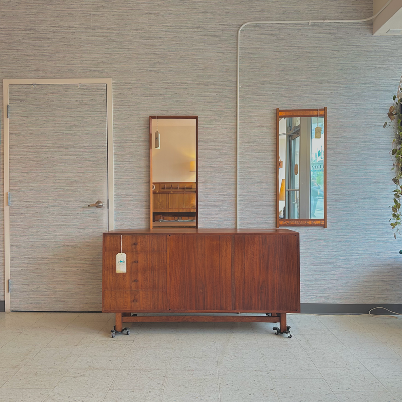 Mid-Century Modern Compact Sideboard By Lane Furniture