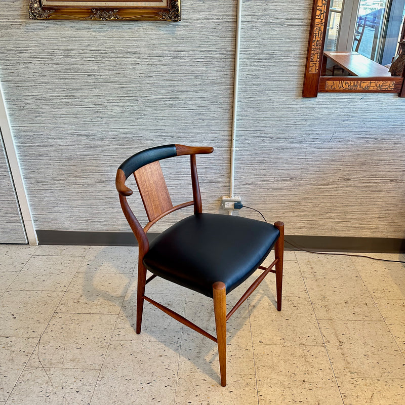 Mid-Century Modern Cowhorn Style Teak Chair