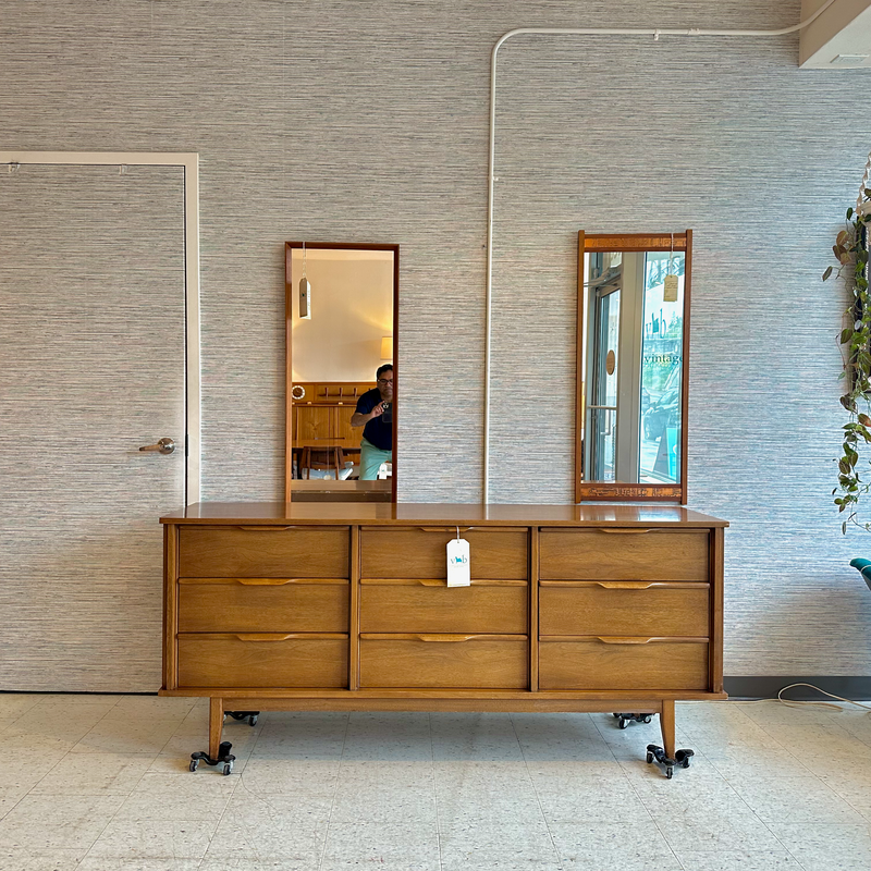 Stunning Canadian Mid-Century Modern Walnut 9 Drawer Dresser