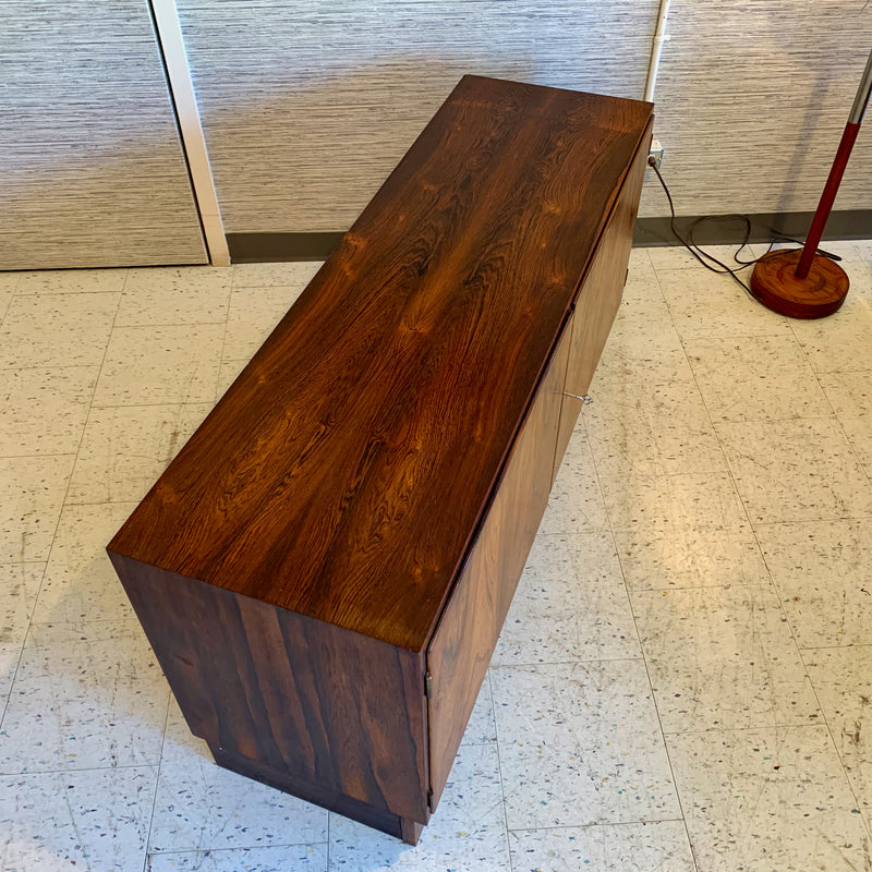 Danish Modern Compact Rosewood Sideboard By Poul Hundevad Co.