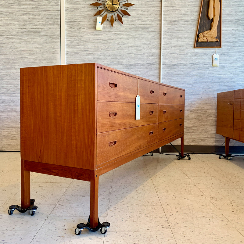 Early Danish Mid-Century Teak 6 Drawer Wide Dresser By Vinde Mobelfabrik
