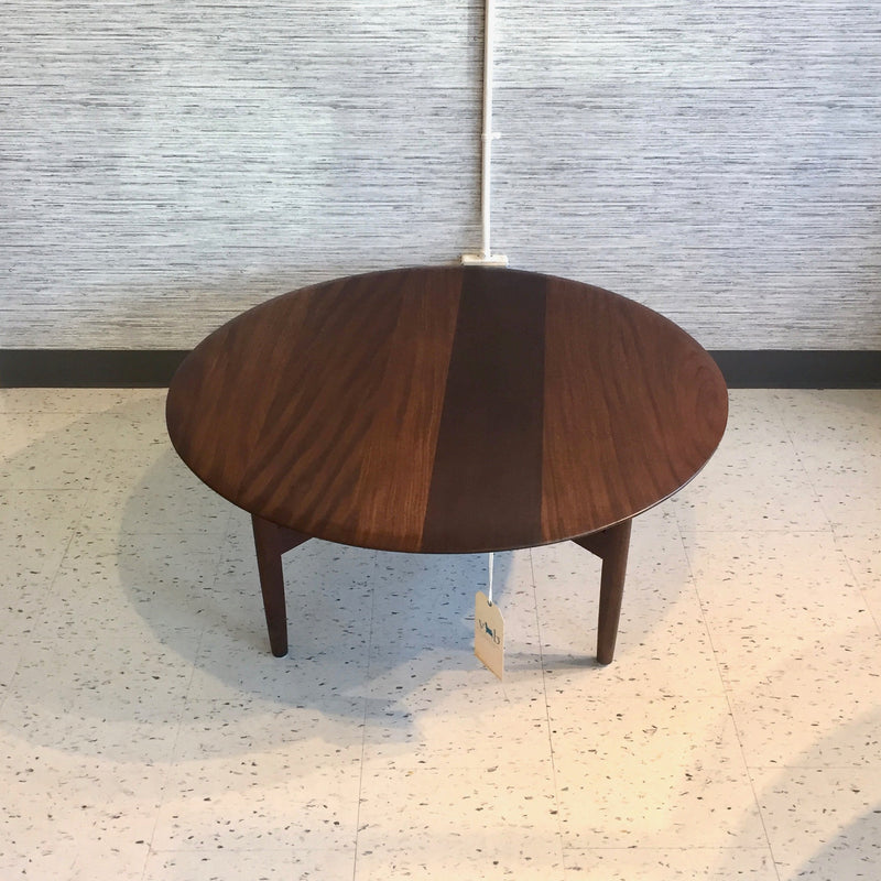 Mid-Century Round Coffee Table In Solid African Teak By Imperial