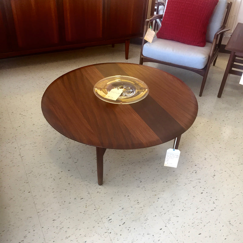 Mid-Century Round Coffee Table In Solid African Teak By Imperial